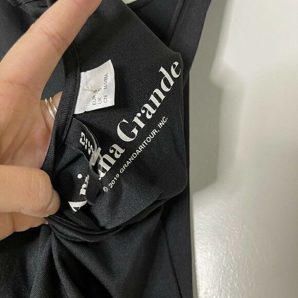 Ariana Grande hm 7 rings tour black bodysuit size small - Picture 2 of 6